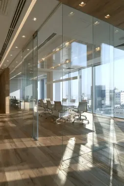 Mẫu Vách Kính Cường Lực 01